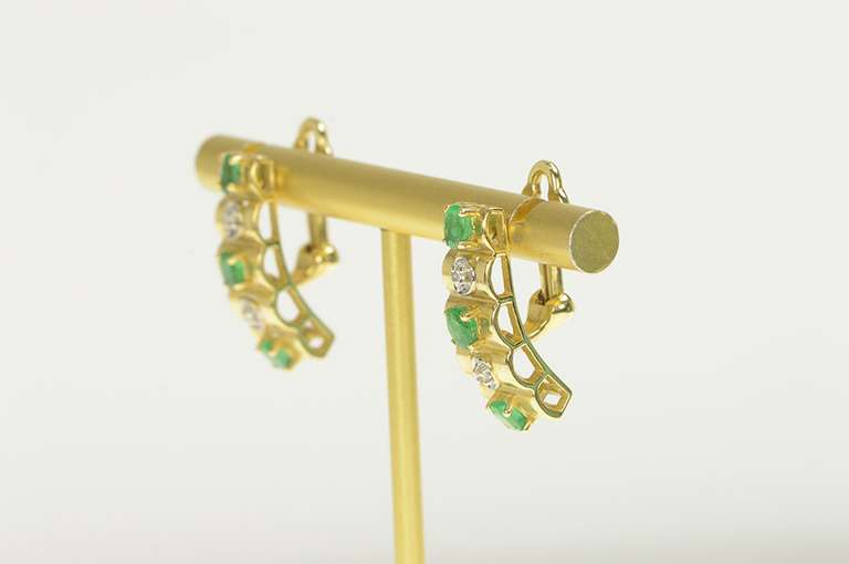 14K Yellow Gold Scalloped Diamond Emerald Statement Bar Earrings
