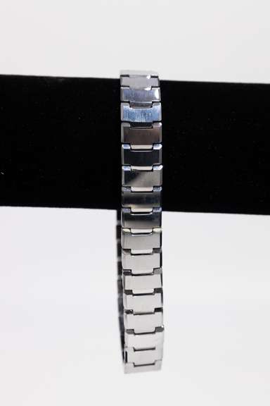 12mm Tungsten Carbide Bracelet Mirror Finish 9 Inch