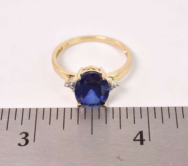 Darling Sapphire and Diamond Ring in Yellow Gold