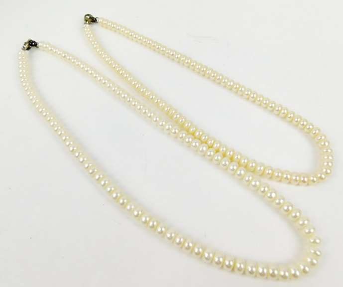 2 Elegant Freshwater Pearl Necklaces