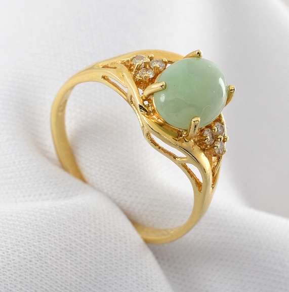 Sweet 14k Jade Ring