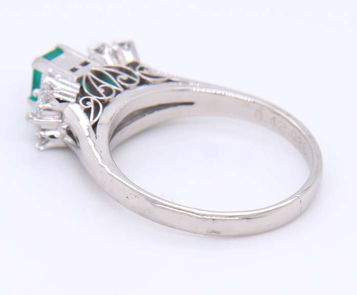 Vintage Platinum Emerald and Diamond Bow Ring