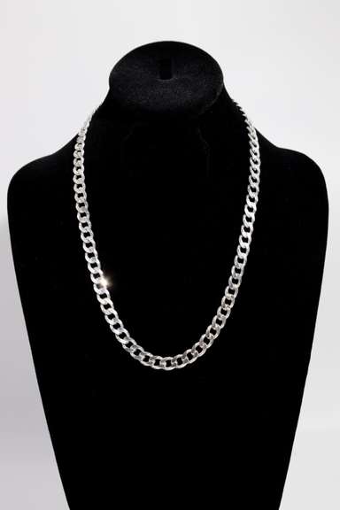 Sterling Silver 8.2mm Curb Link Chain 22 Inch