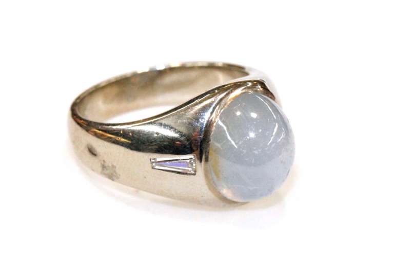 Fine Blue Star Sapphire in 14k Ring
