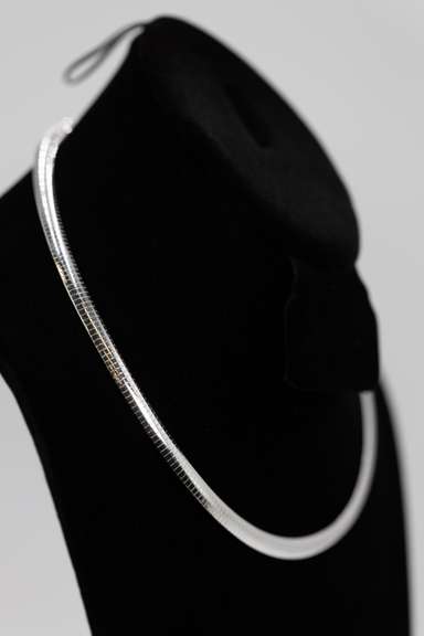 .925 Italian Sterling Silver 6mm Omega Chain Necklace 18 Inches