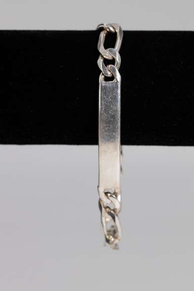 Italian .925 Sterling Silver 8mm Figaro Link ID Bracelet 8 Inches