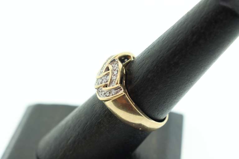 LADIES 14K GOLD ND DIAMOND BAND