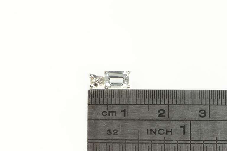 14K White Gold Emerald Cut Aquamarine Solitaire Simple Pendant