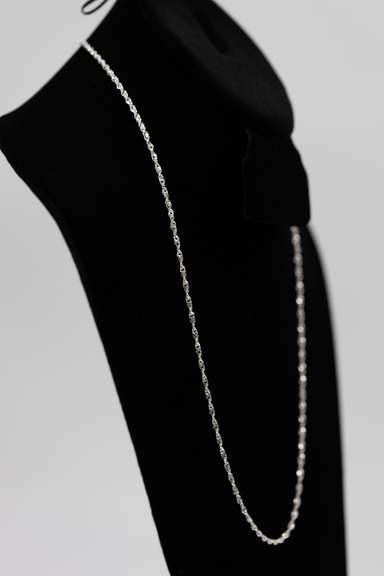 .925 Italian Sterling Silver 2.3mm Singapore Chain Necklace 24 Inches