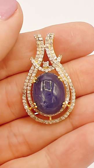 Tanzanite & Diamond Pendant