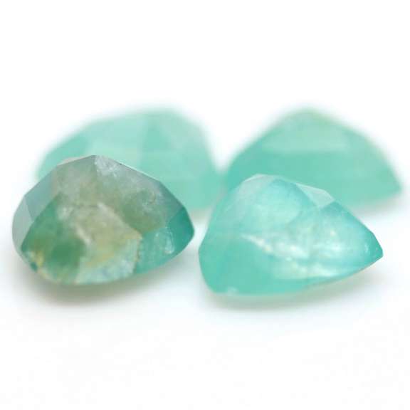 Stunning 17.27ct blue green Grandidierite set