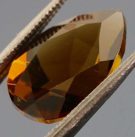 Amazing 5.55ct pear cut Citrine
