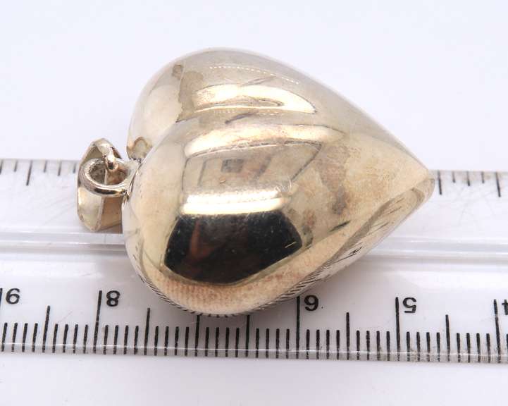 Vintage 925 Sterling Silver Heart Shaped Pendant