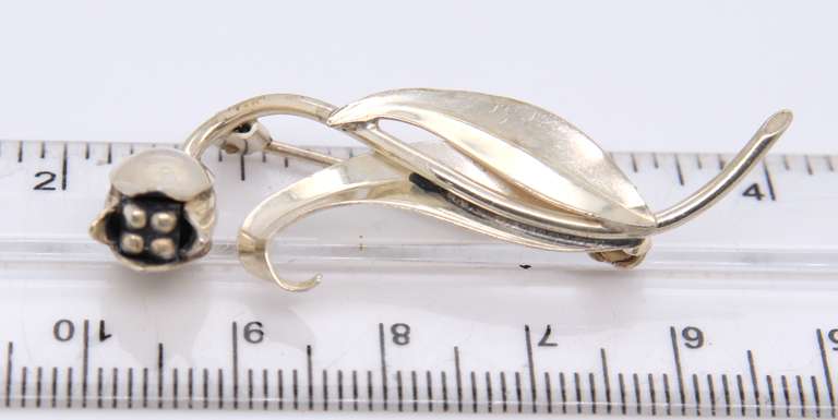Vintage 925 Sterling Silver Flower Brooch