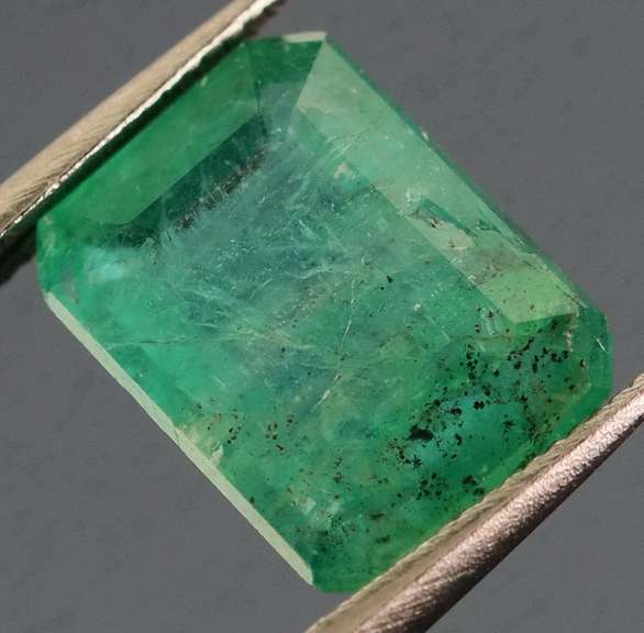 Top green! UNHEATED! Real 2.46ct Colombian Emerald