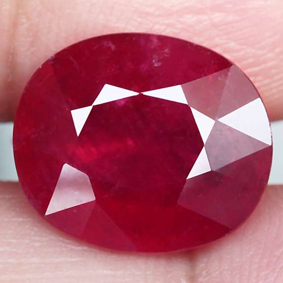 Amazing blood red 8.30ct Ruby