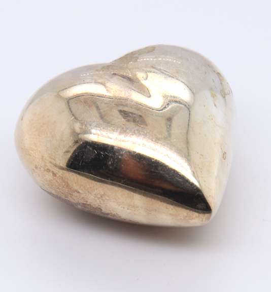 Vintage 925 Sterling Silver Heart Shaped Pendant