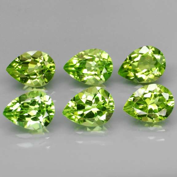 Fantastic 7.40ct 8x6mm pear cut Peridot set