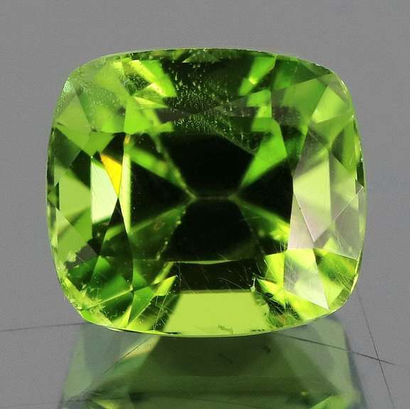 Superb 3.73ct cushion cut apple green Peridot