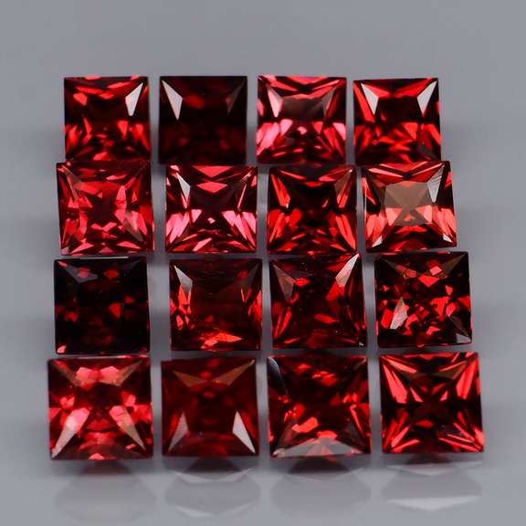 Premium cut set of 16 top red VS Garnets weighing 7.55 carats