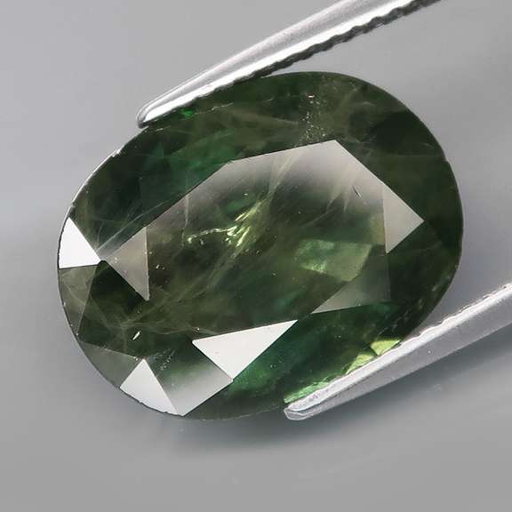 Big 10.26ct forest green Sapphire