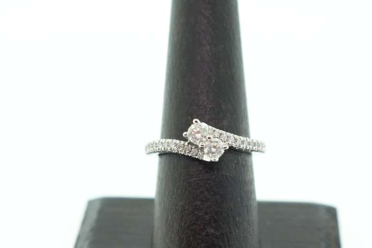 LADIES “EVER US” 14K GOLD ND DIAMOND RING