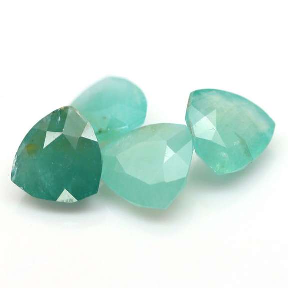 Stunning 17.27ct blue green Grandidierite set
