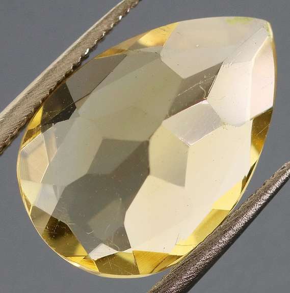 Vibrant! 3.22ct top golden orange unheated Citrine