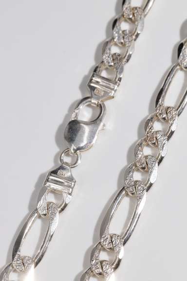 Italian .925 Sterling Silver 9mm 3+1 Figaro Pave Link Chain 22 Inches