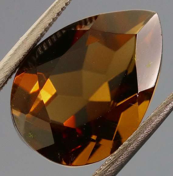 Amazing 5.55ct pear cut Citrine