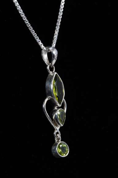 Sterling Silver Natural Peridot Gemstone Pendant