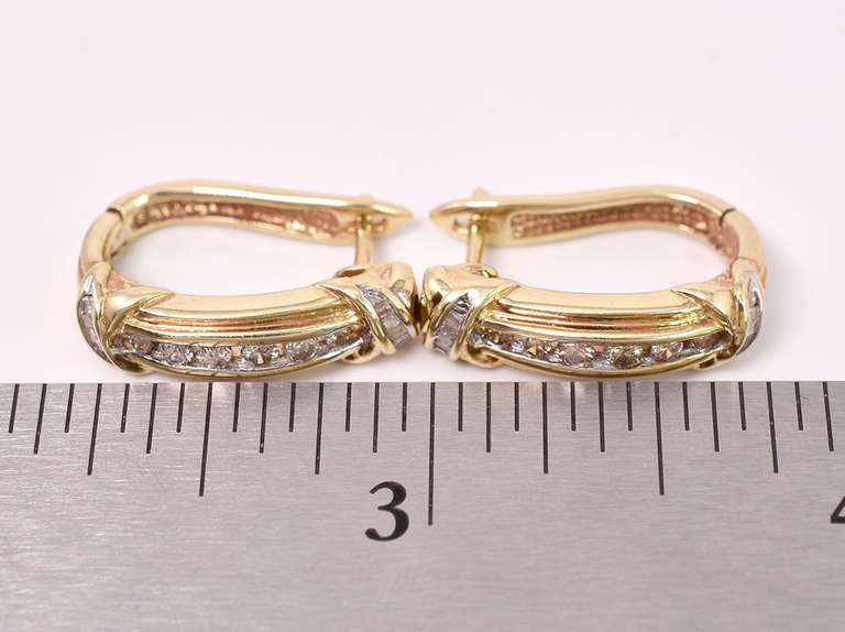 Darling Diamond Hoop Earrings in Yellow Gold