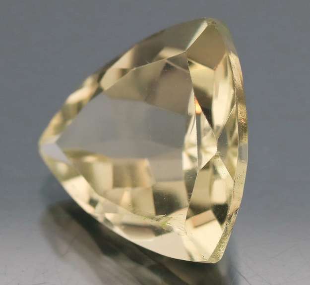 Ravishing 10.65ct trillian cut Citrine