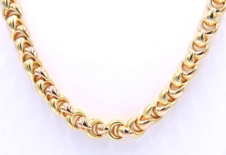 Remarkable 18kt Yellow Gold Fancy Satin and H/P Link Chain