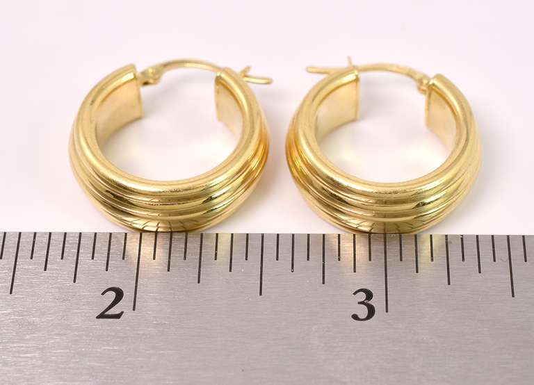 Classic Hoop Style Earrings in 18K Yellow Gold