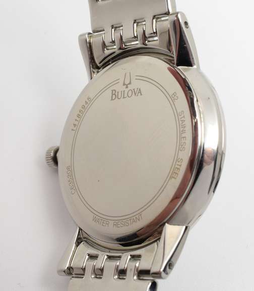 Attractive Men's Bulova Quartz Watch
