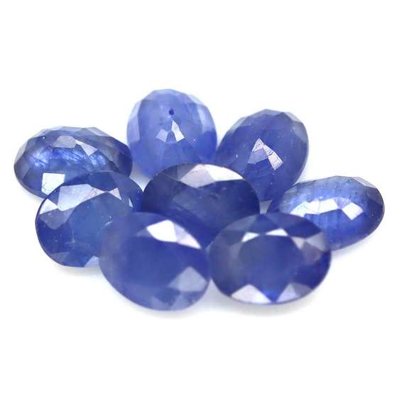 13.95ct cobalt blue Sapphire set from Madagascar
