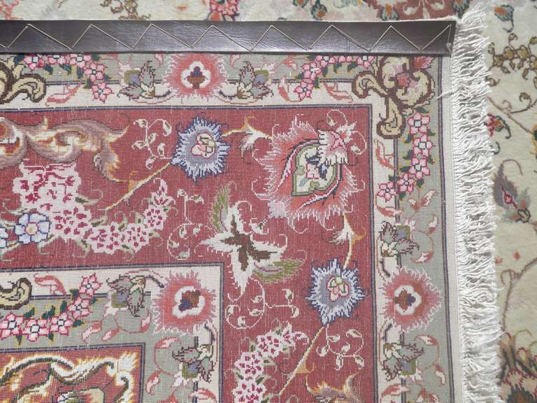 Stunning Wool/Silk Persian Tabriz 6.6x10.2