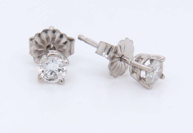 Elegant White Gold Round Brilliant Cut Diamond Stud Earrings