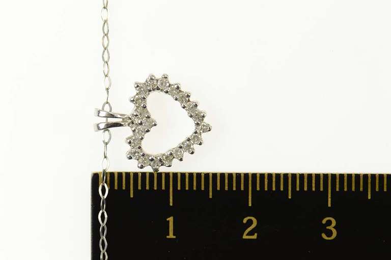 Platinum Diamond Classic Heart Love Chain Link Necklace