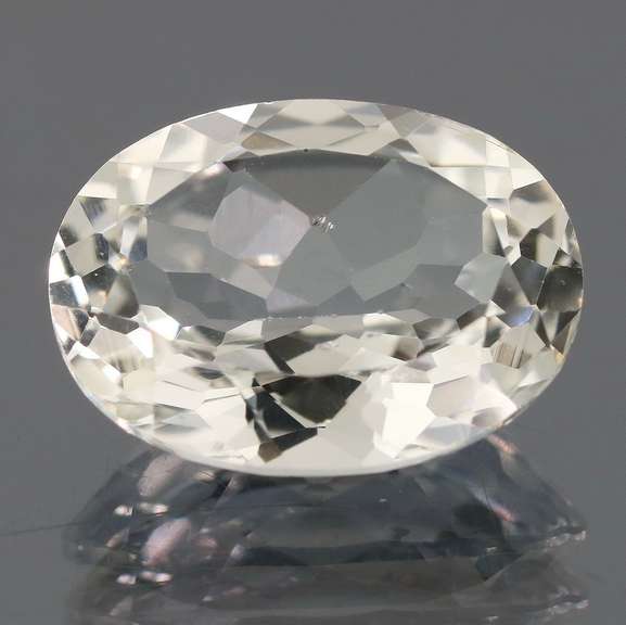 Gorgeous 11.15ct diamond white Topaz