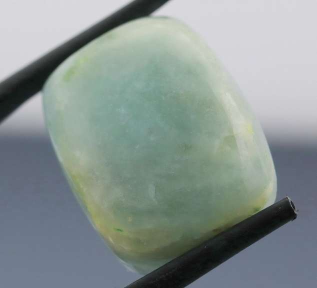Beautifully saturated 24ct untreated Aquamarine