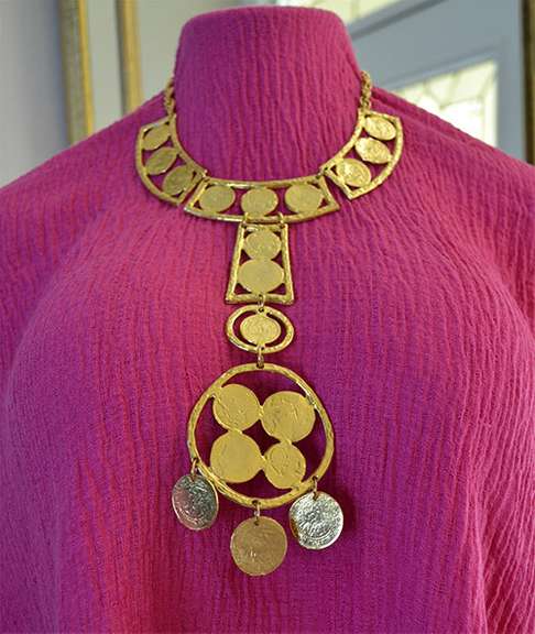 Vintage Oversized Kenneth Lane 22k Gold-Plated Necklace with Hammered Disks