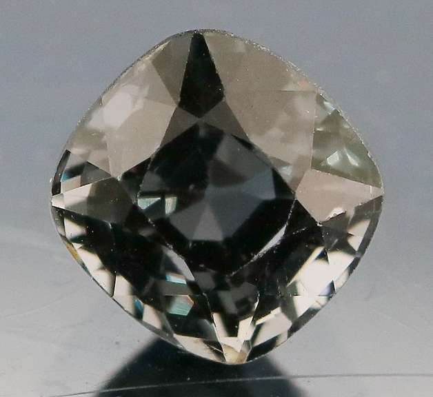 Superb 1.73ct untreated silver Spinel