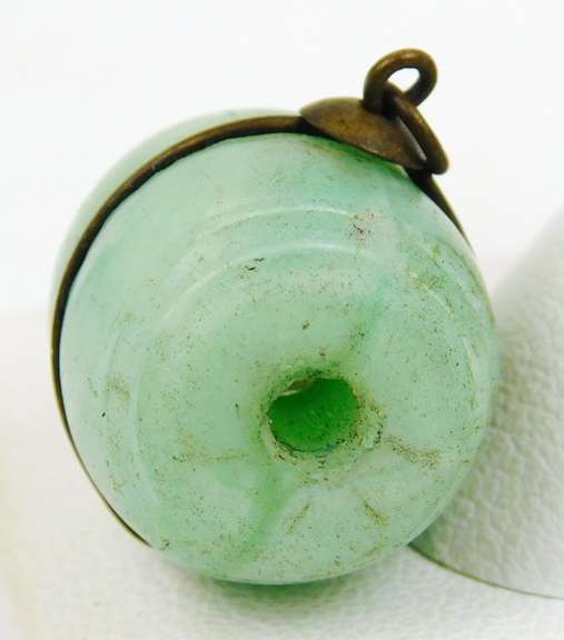 Early Niagara Falls Glass Barrel Stanhope Charm