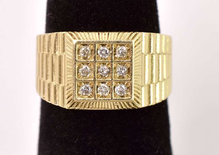 Sensational Diamond Ring in 14K Yellow Gold