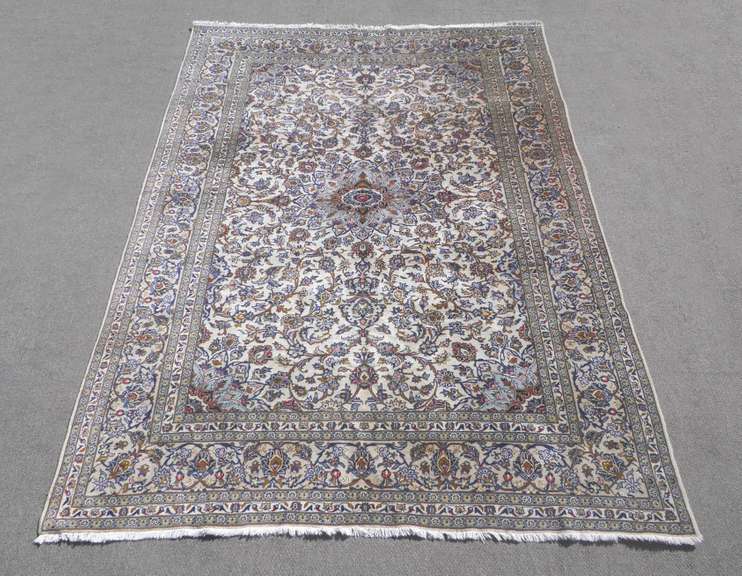 Semi Antique Persian Kashan 8.3x11.10