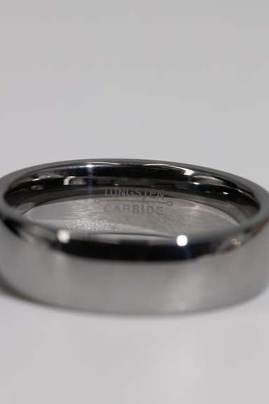 7mm Tungsten Carbide Wedding Band w/ Mirror Finish Size 12