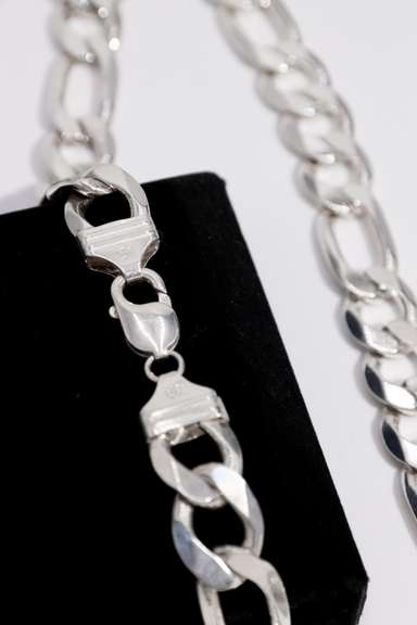 Italian Sterling Silver 14mm Figaro Chain 24 Inch
