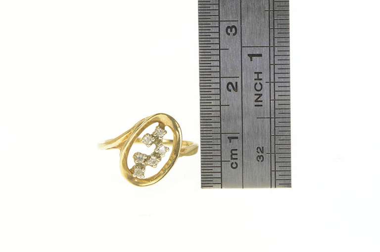 14K Yellow Gold Retro Diamond Oval Cluster Geometric Ring